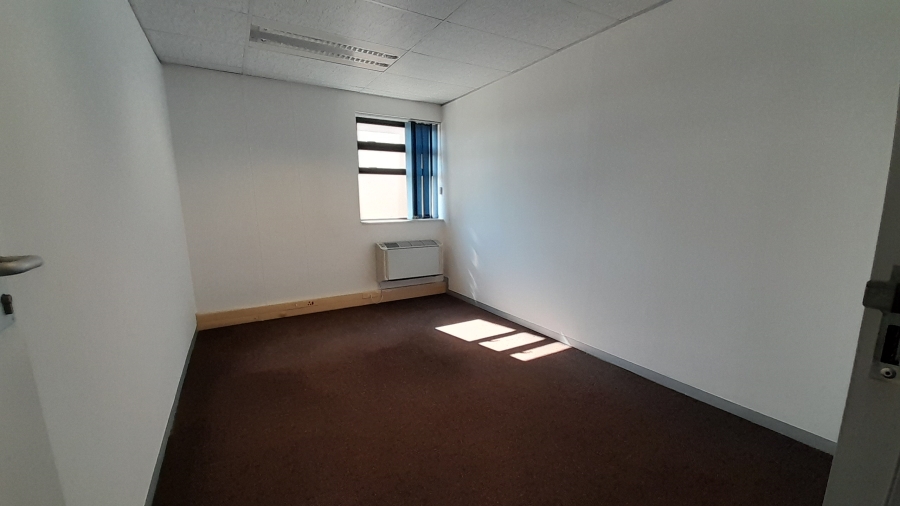 To Let commercial Property for Rent in Randjespark Gauteng