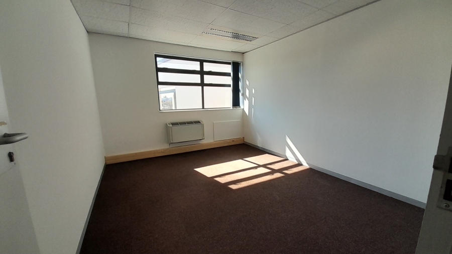 To Let commercial Property for Rent in Randjespark Gauteng