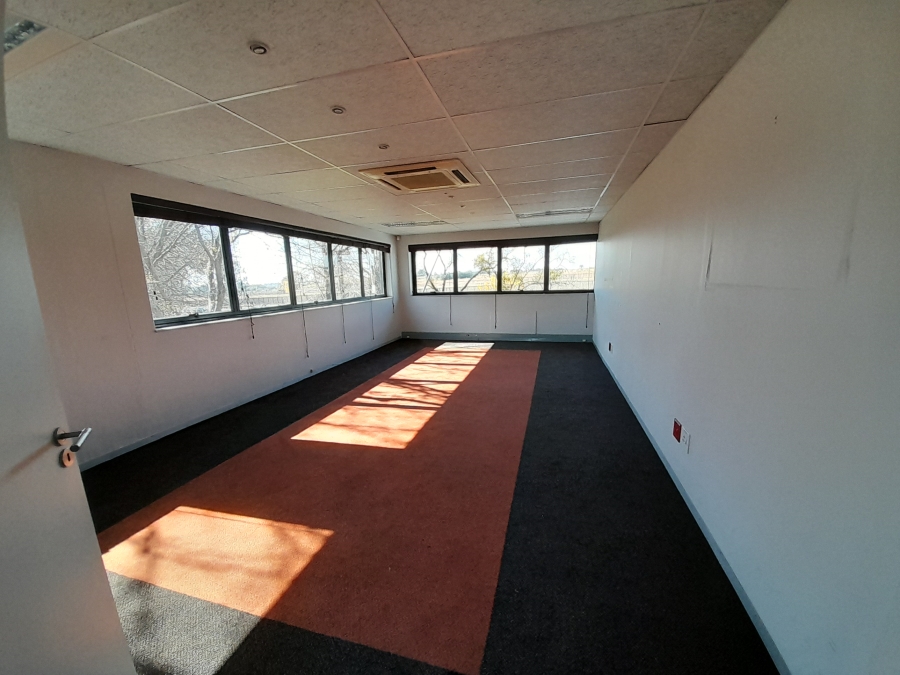 To Let commercial Property for Rent in Randjespark Gauteng