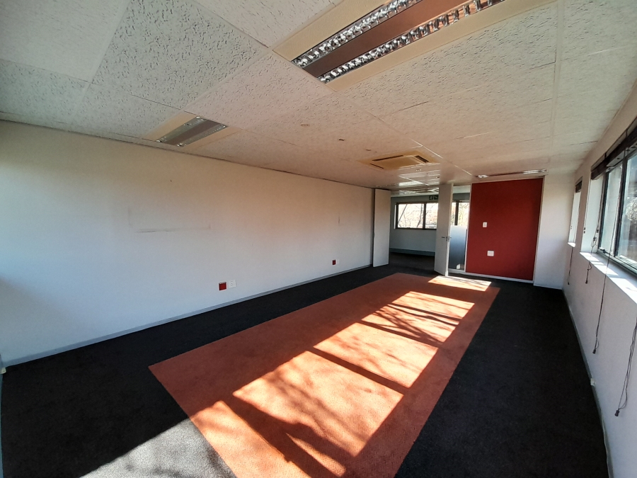 To Let commercial Property for Rent in Randjespark Gauteng