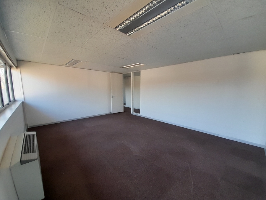 To Let commercial Property for Rent in Randjespark Gauteng