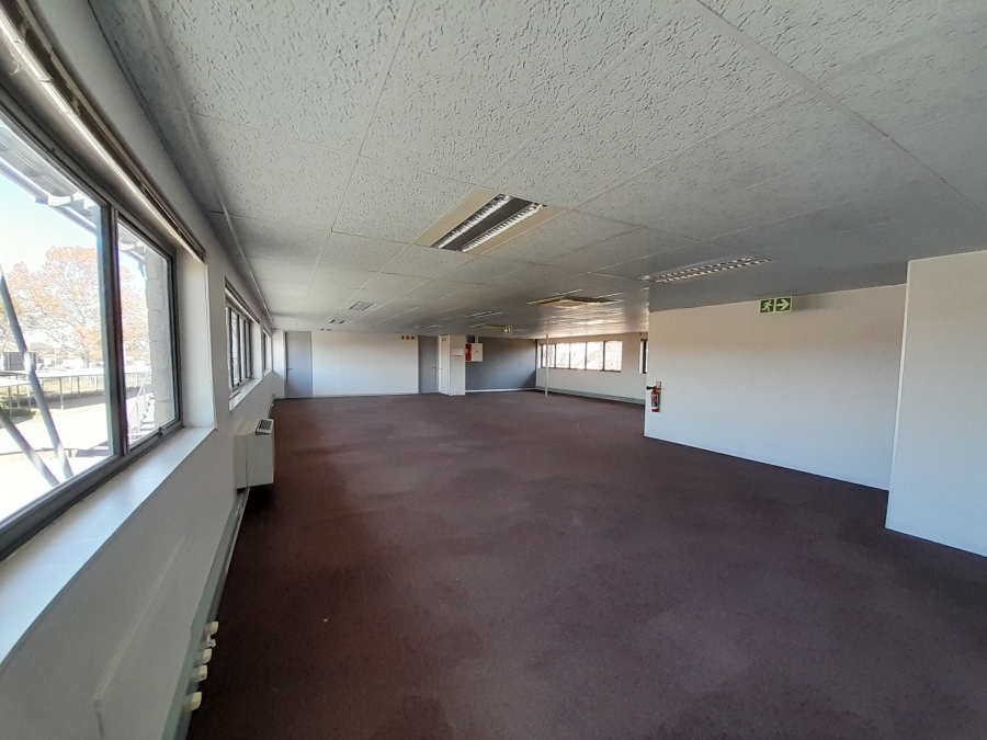 To Let commercial Property for Rent in Randjespark Gauteng