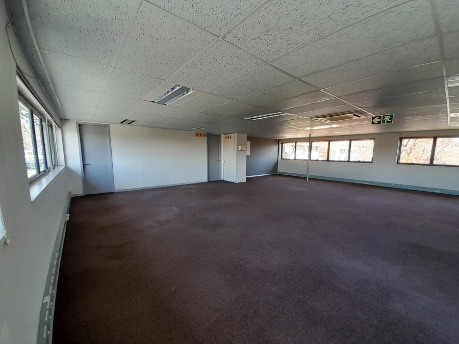 To Let commercial Property for Rent in Randjespark Gauteng