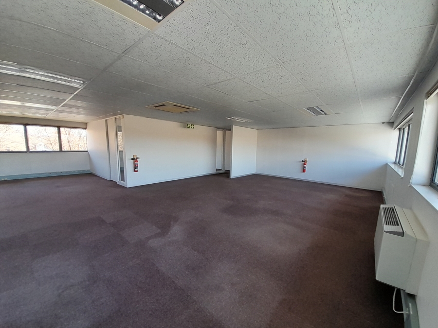 To Let commercial Property for Rent in Randjespark Gauteng