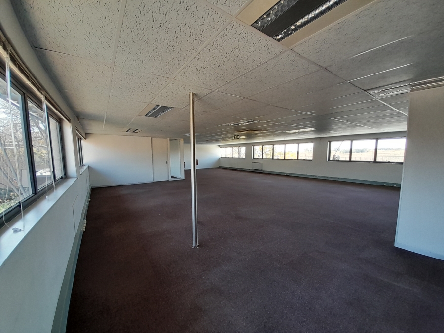 To Let commercial Property for Rent in Randjespark Gauteng