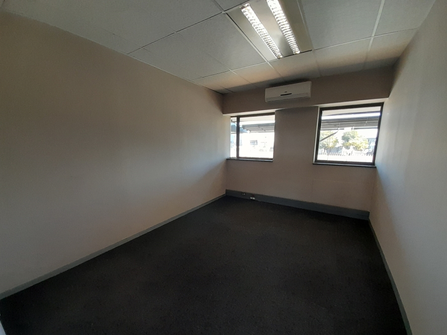 To Let commercial Property for Rent in Randjespark Gauteng