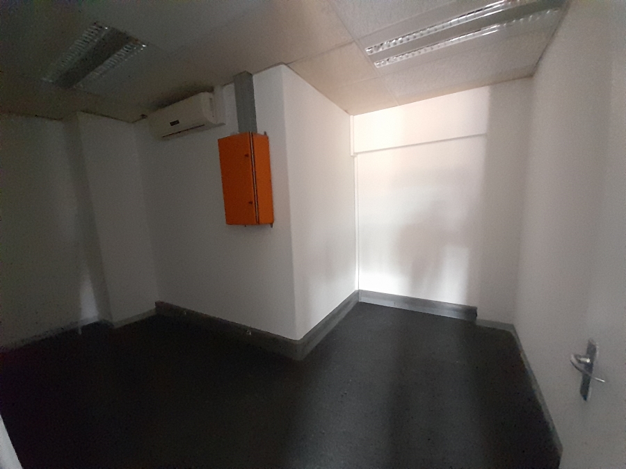 To Let commercial Property for Rent in Randjespark Gauteng