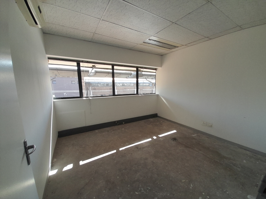 To Let commercial Property for Rent in Randjespark Gauteng