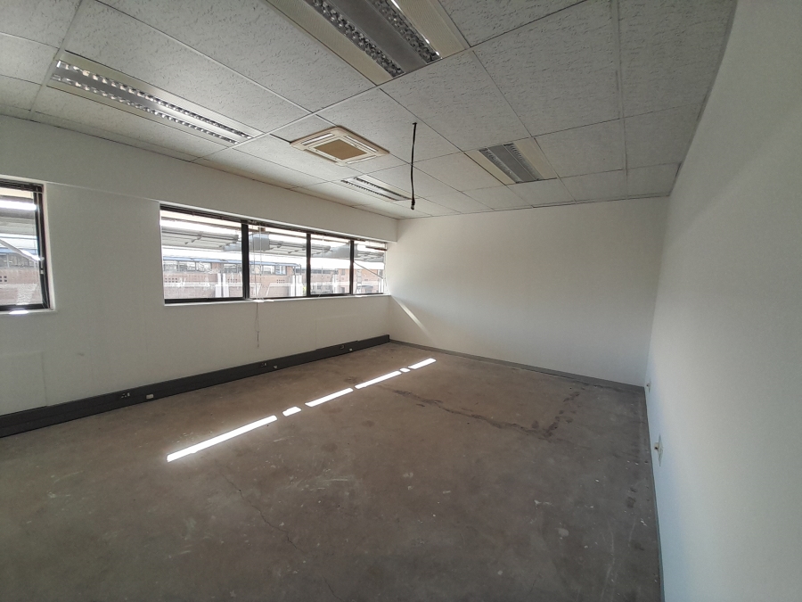 To Let commercial Property for Rent in Randjespark Gauteng