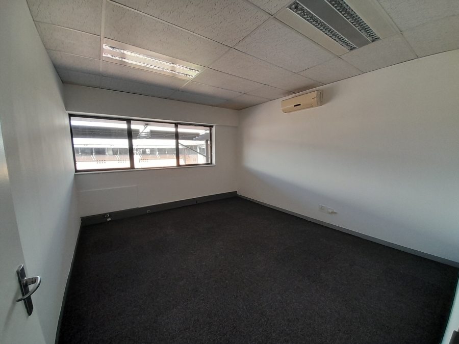 To Let commercial Property for Rent in Randjespark Gauteng