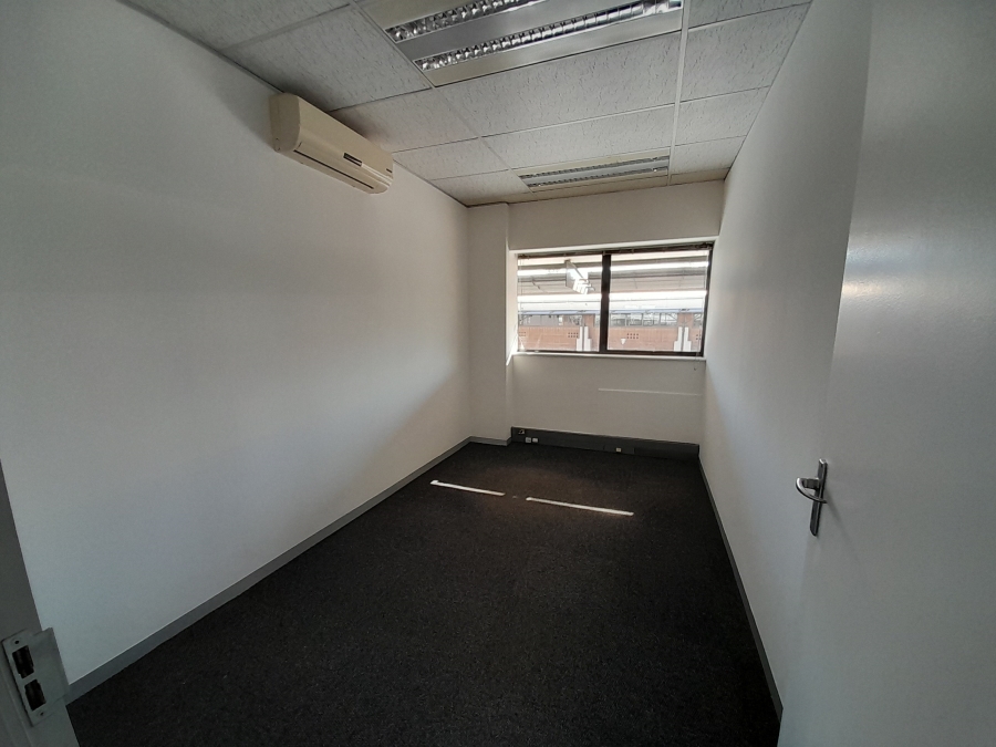 To Let commercial Property for Rent in Randjespark Gauteng