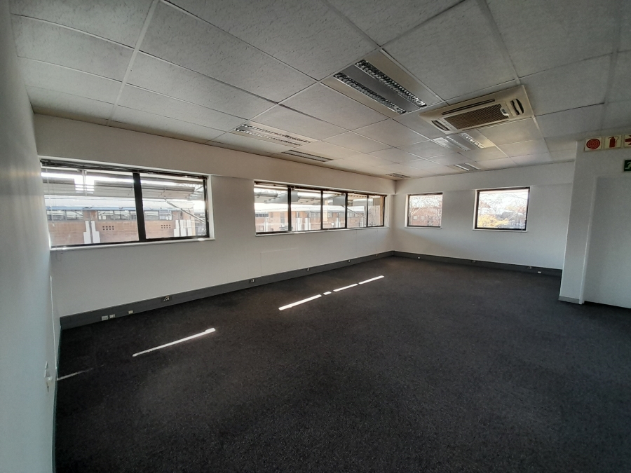 To Let commercial Property for Rent in Randjespark Gauteng