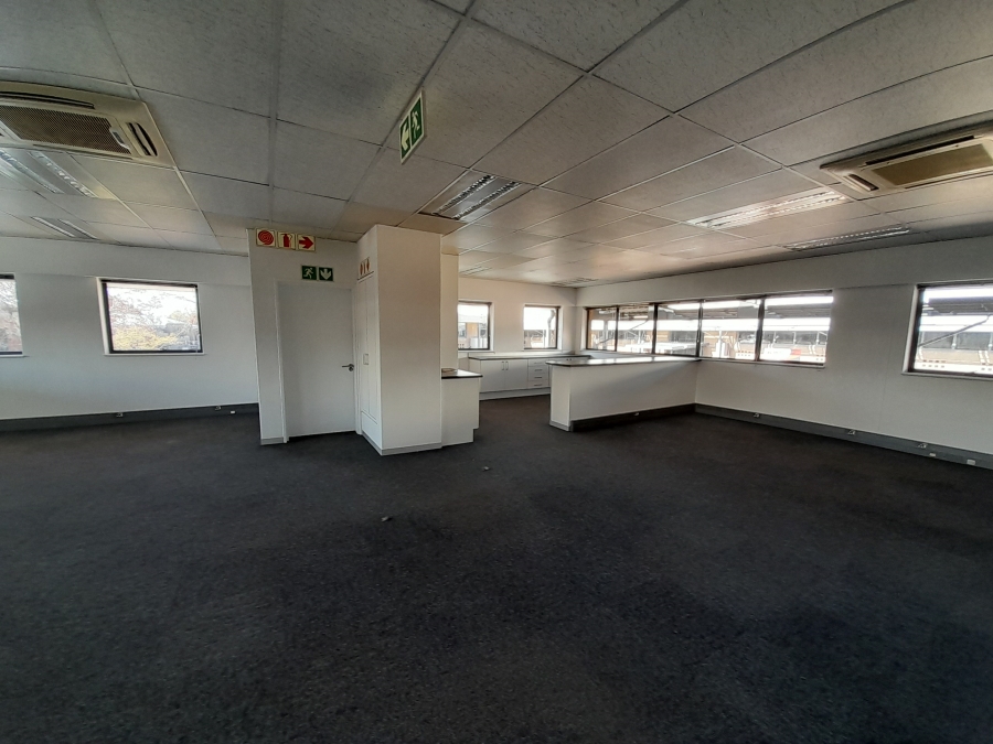 To Let commercial Property for Rent in Randjespark Gauteng