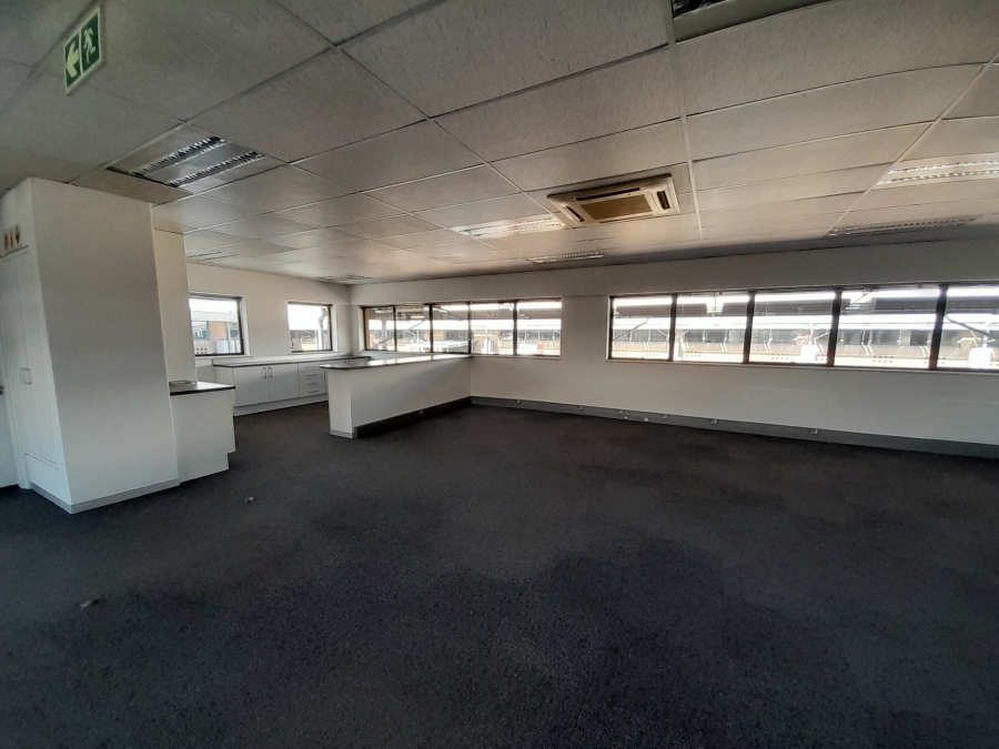 To Let commercial Property for Rent in Randjespark Gauteng