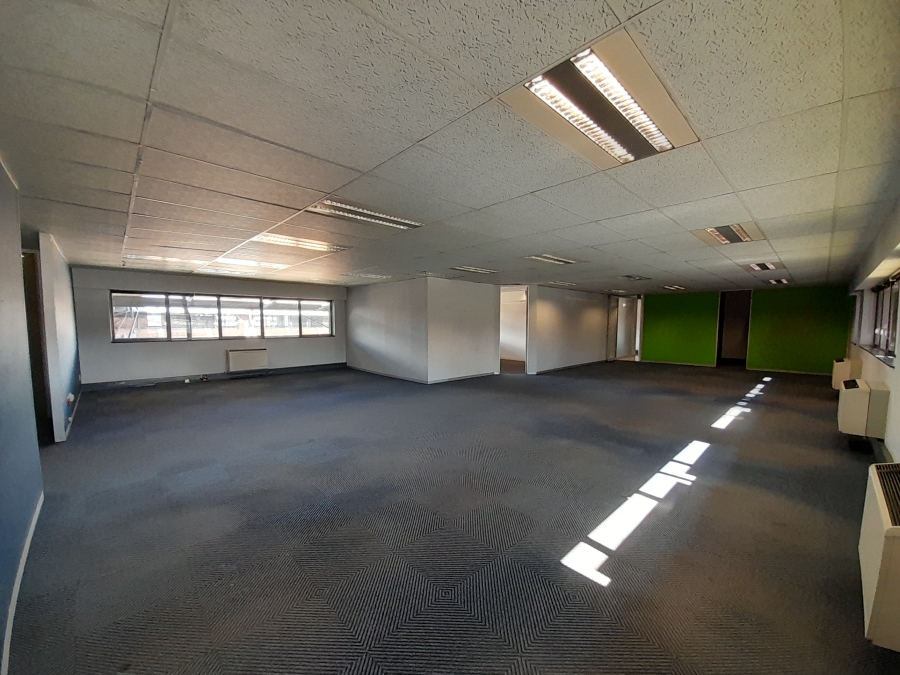 To Let commercial Property for Rent in Randjespark Gauteng