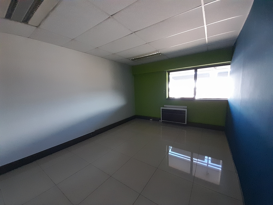 To Let commercial Property for Rent in Randjespark Gauteng
