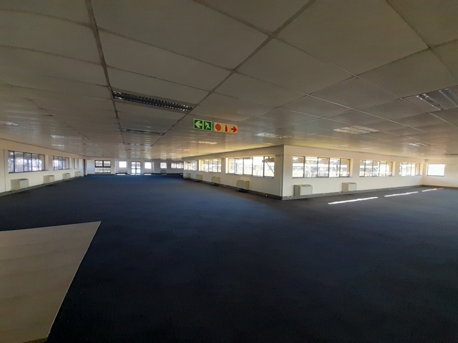 To Let commercial Property for Rent in Randjespark Gauteng