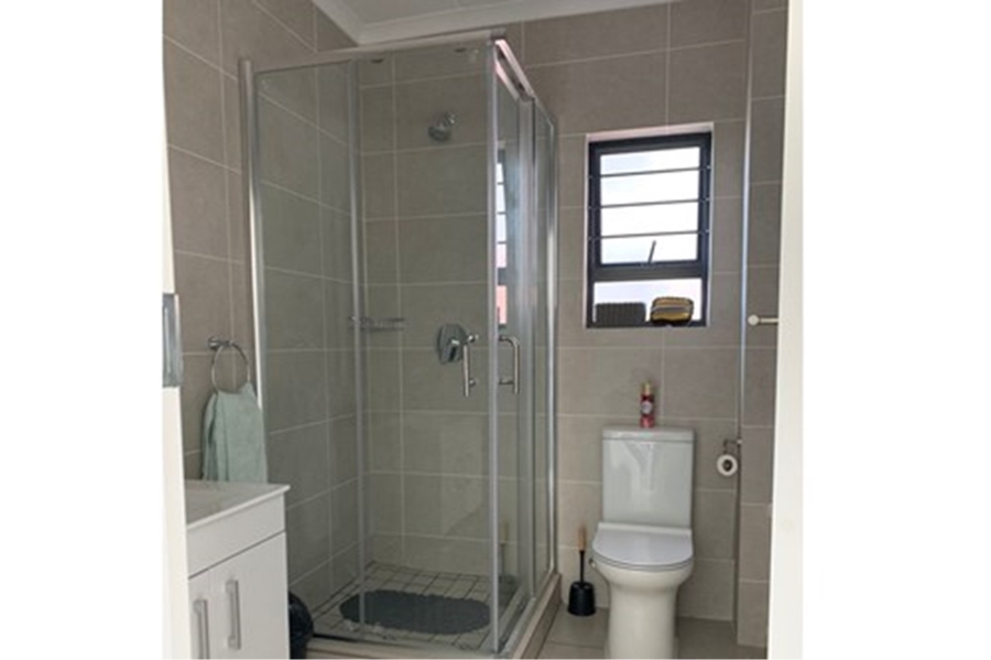 To Let 2 Bedroom Property for Rent in North Riding Gauteng