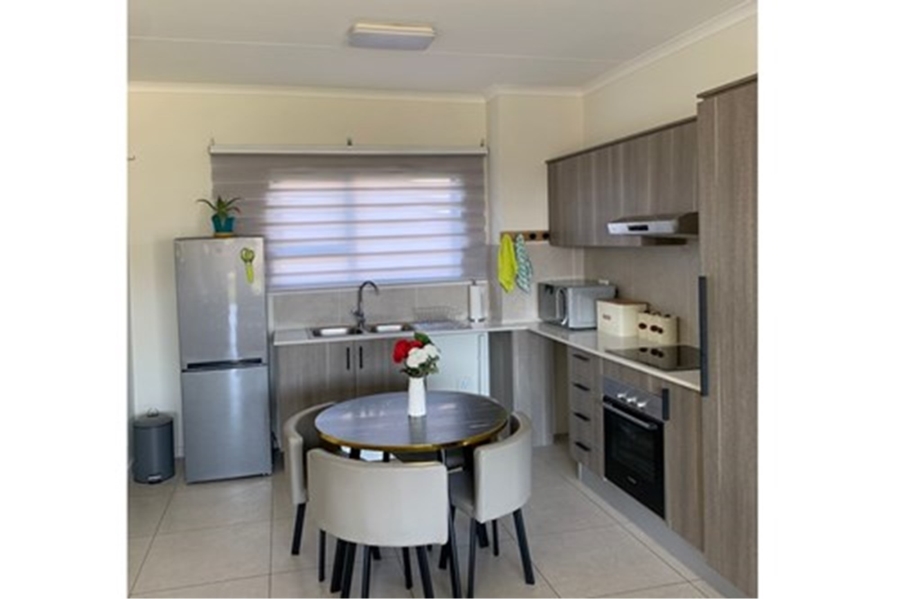 To Let 2 Bedroom Property for Rent in North Riding Gauteng