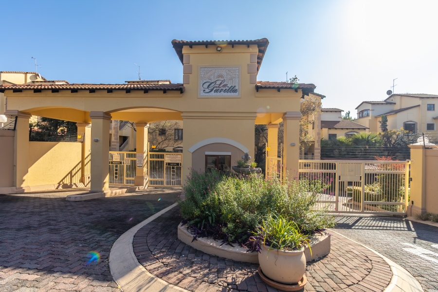 2 Bedroom Property for Sale in Sunninghill Gauteng