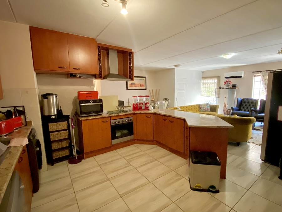 To Let 2 Bedroom Property for Rent in Dainfern Gauteng
