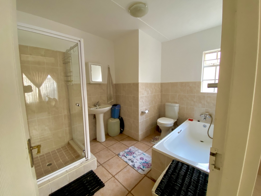 To Let 2 Bedroom Property for Rent in Dainfern Gauteng