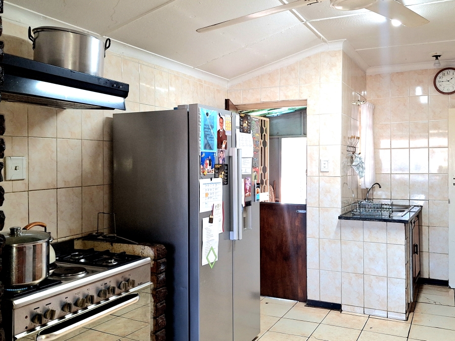 4 Bedroom Property for Sale in Sophiatown Gauteng