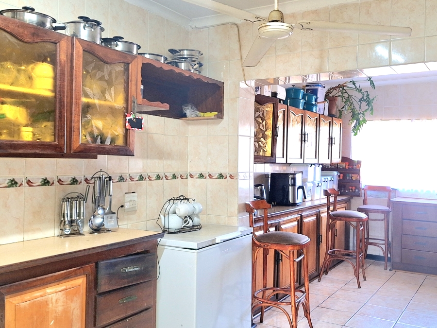 4 Bedroom Property for Sale in Sophiatown Gauteng