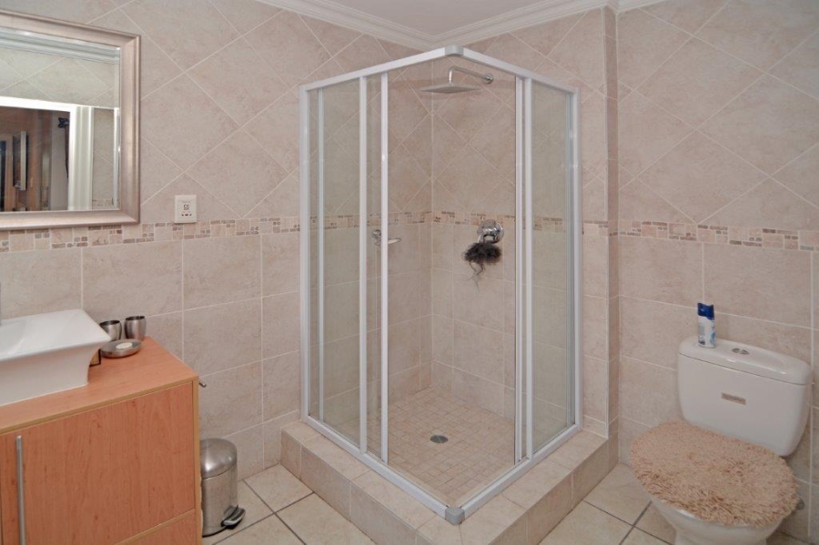 To Let 2 Bedroom Property for Rent in Edenburg Gauteng
