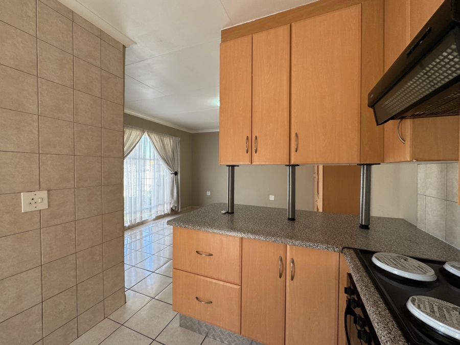 8 Bedroom Property for Sale in Birchleigh Gauteng