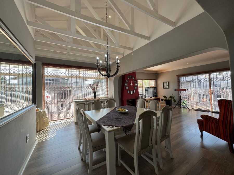 8 Bedroom Property for Sale in Birchleigh Gauteng