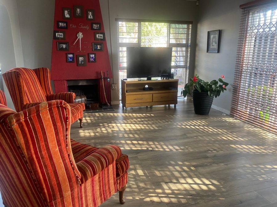 8 Bedroom Property for Sale in Birchleigh Gauteng