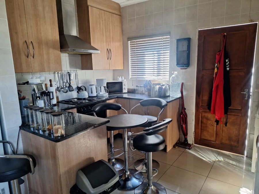 3 Bedroom Property for Sale in North Riding Gauteng