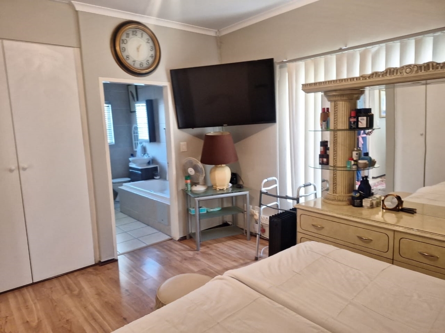3 Bedroom Property for Sale in North Riding Gauteng