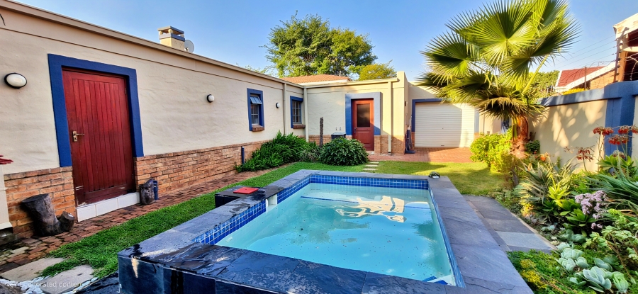 2 Bedroom Property for Sale in Annlin Gauteng