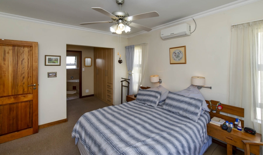 3 Bedroom Property for Sale in Greenstone Hill Gauteng