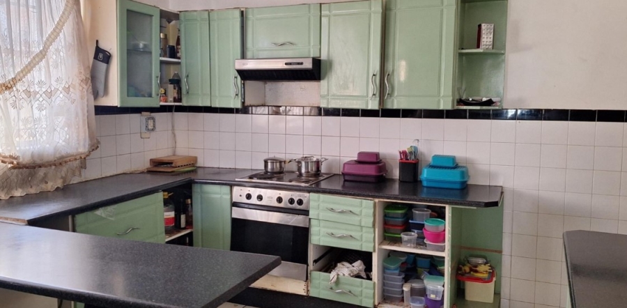 4 Bedroom Property for Sale in Glenesk Gauteng