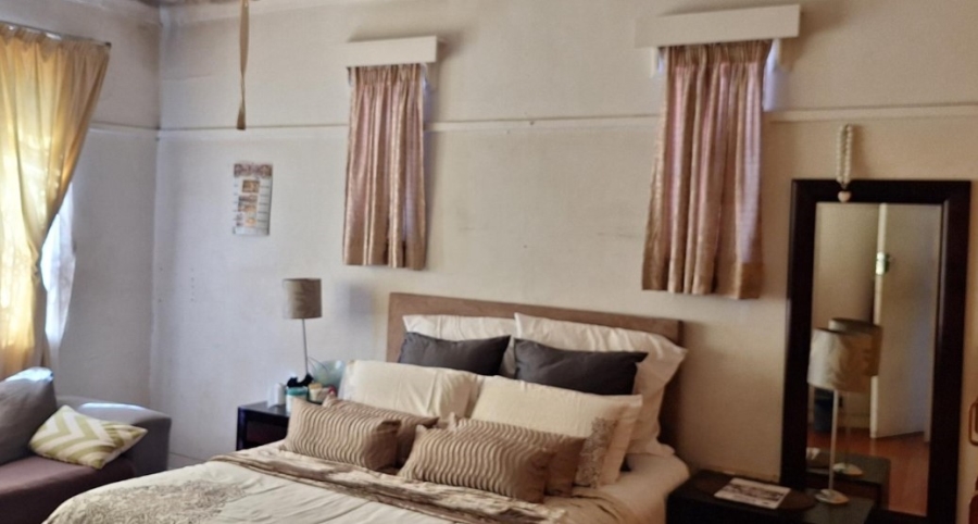 4 Bedroom Property for Sale in Glenesk Gauteng