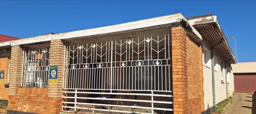 4 Bedroom Property for Sale in Glenesk Gauteng
