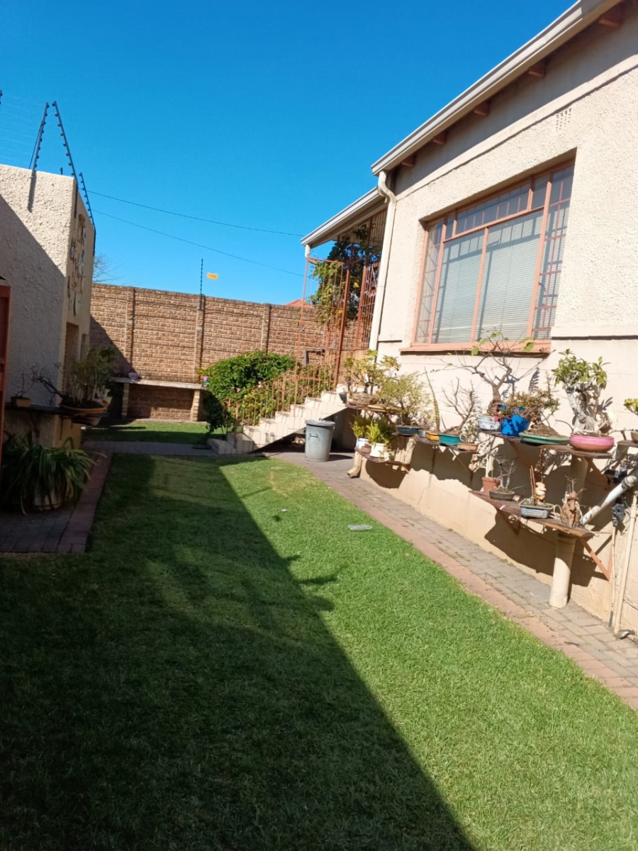 4 Bedroom Property for Sale in Germiston South Gauteng