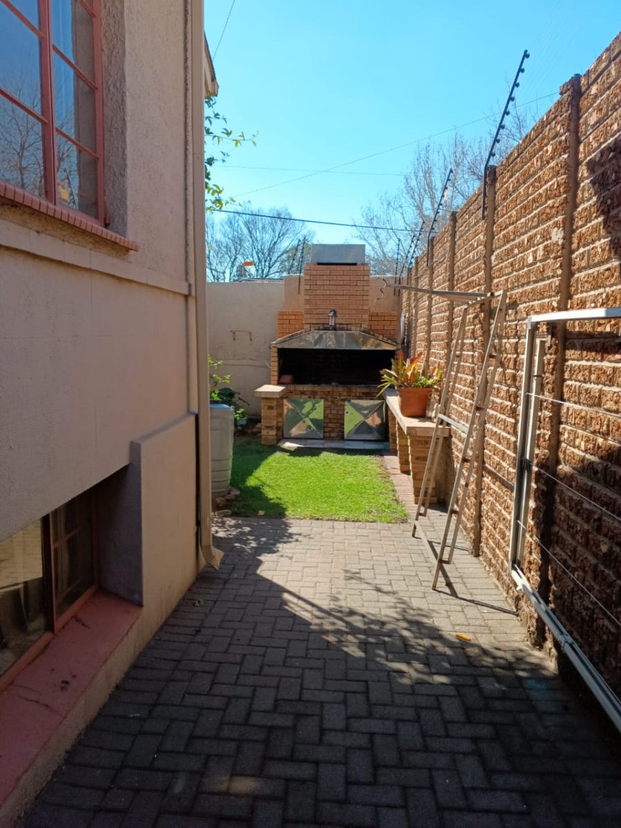 4 Bedroom Property for Sale in Germiston South Gauteng