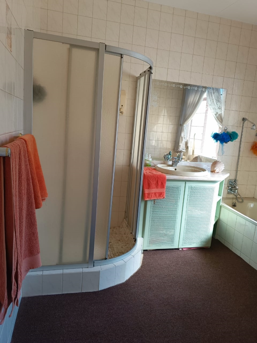 4 Bedroom Property for Sale in Germiston South Gauteng
