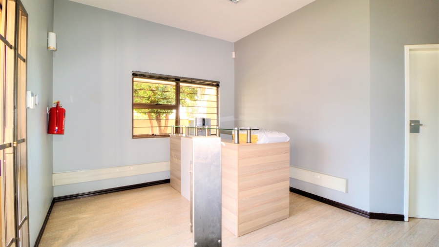 To Let commercial Property for Rent in Northcliff Gauteng