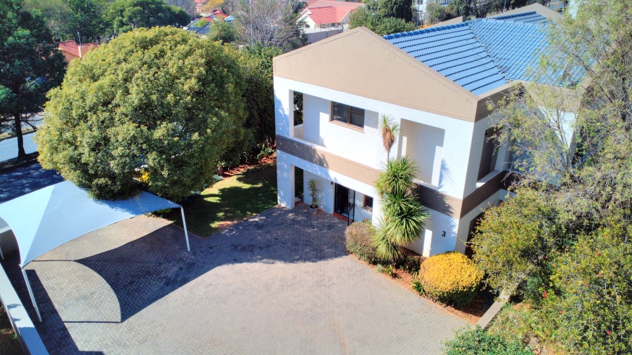 To Let commercial Property for Rent in Northcliff Gauteng