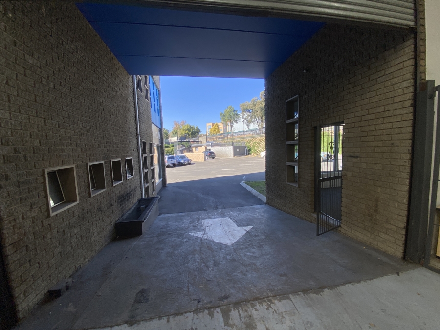 To Let commercial Property for Rent in Halfway House Gauteng