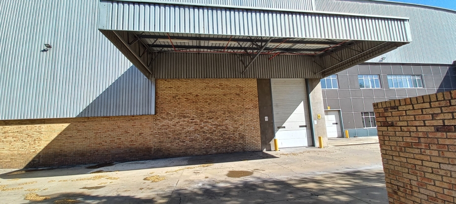 To Let commercial Property for Rent in Longmeadow Gauteng
