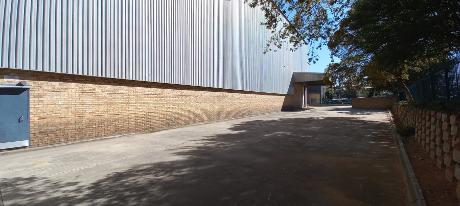 To Let commercial Property for Rent in Longmeadow Gauteng