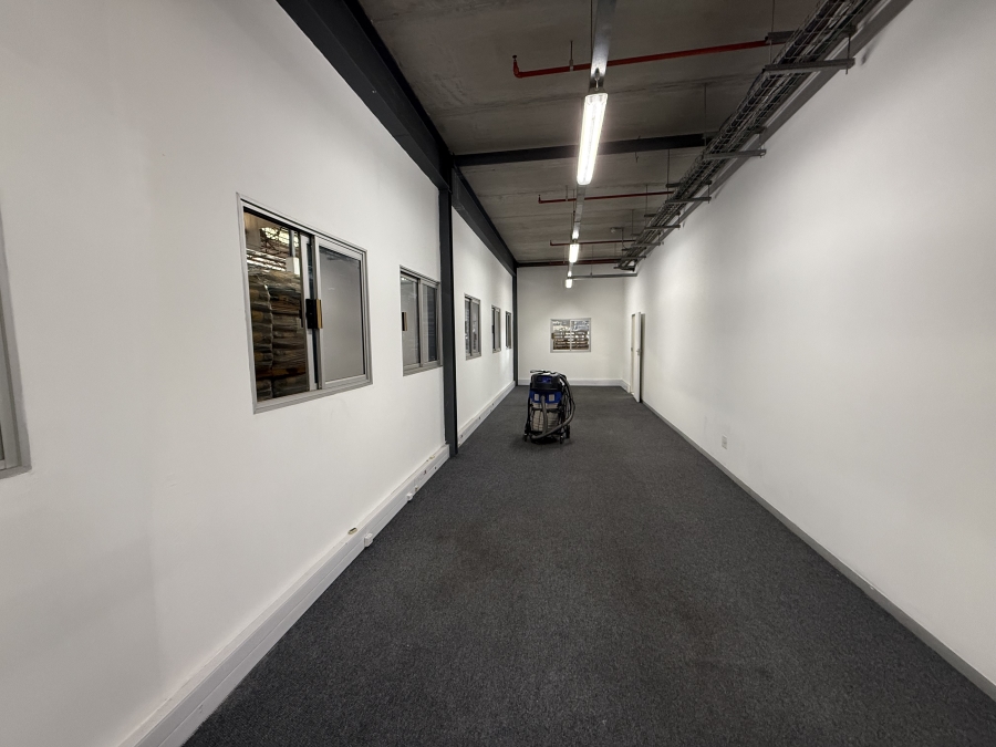 Commercial Property for Sale in Gosforth Park Gauteng
