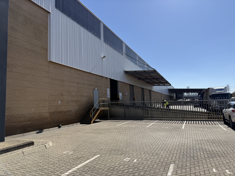 Commercial Property for Sale in Gosforth Park Gauteng