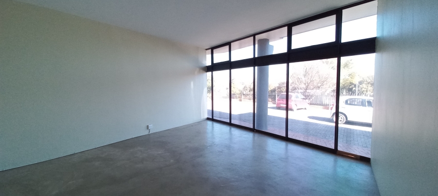 To Let commercial Property for Rent in Linbro Park Gauteng